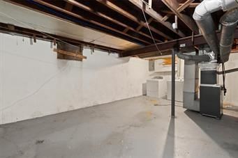 5520 WABASH Avenue — photo 14