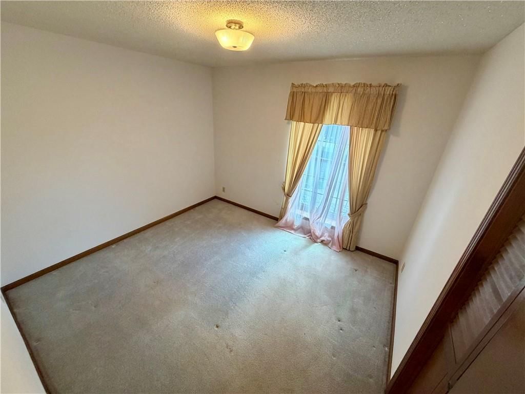 14233 Parish Drive — photo 11