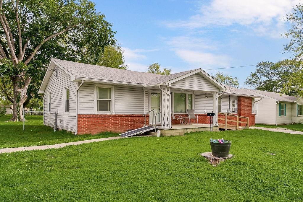 104 W Park Street, Butler, MO