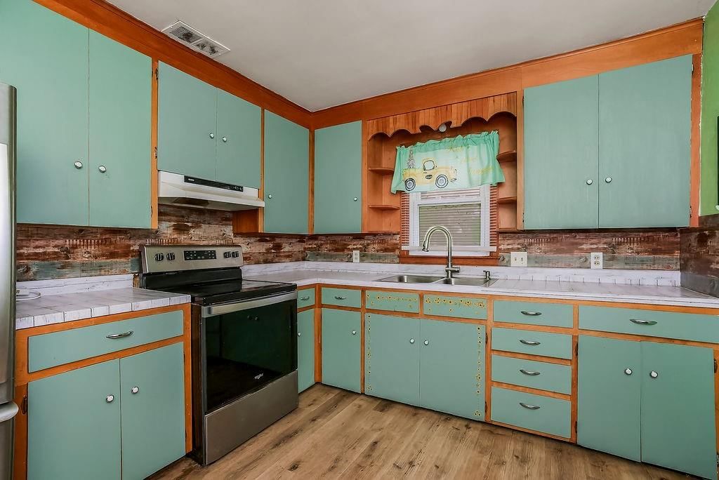 104 W Park Street — photo 10
