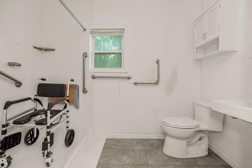 104 W Park Street — photo 22