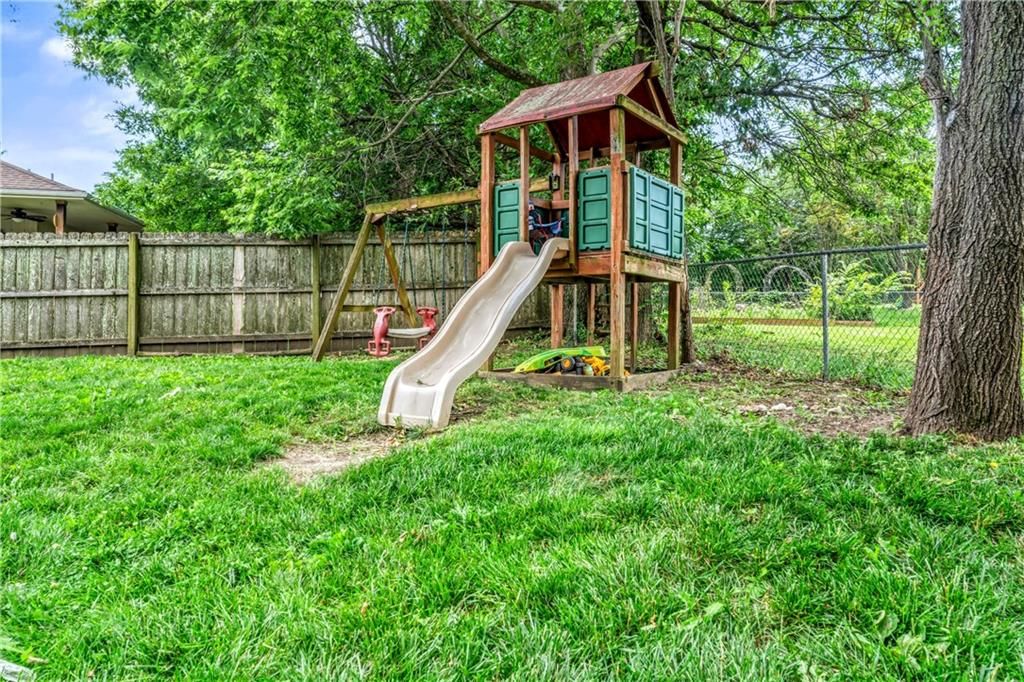 1409 Russell Road — photo 33