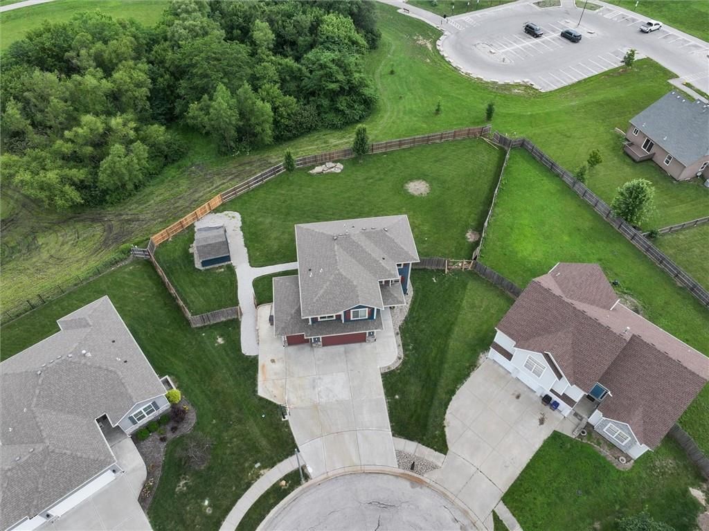 1010 Clayton Drive — photo 4