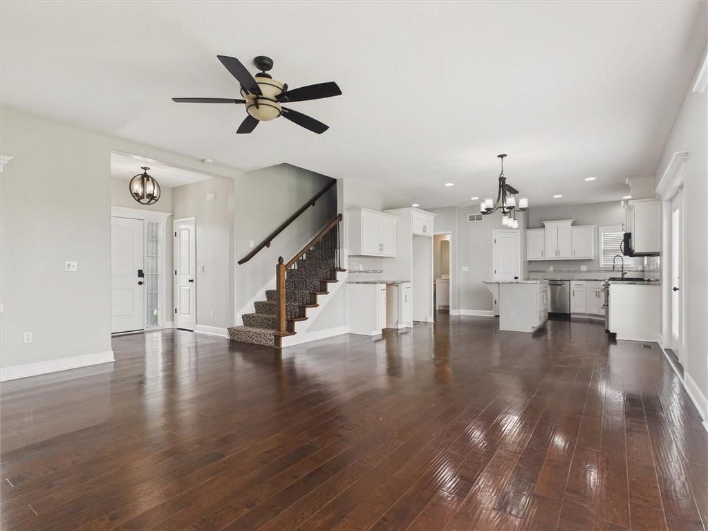 1010 Clayton Drive — photo 9