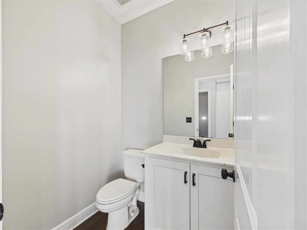 1010 Clayton Drive — photo 13