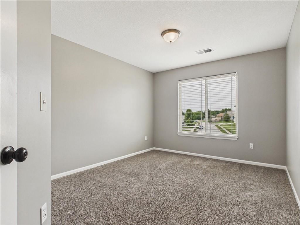 1010 Clayton Drive — photo 16