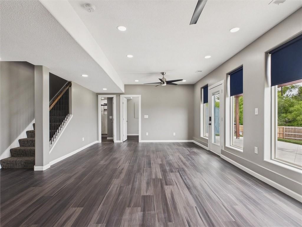 1010 Clayton Drive — photo 32