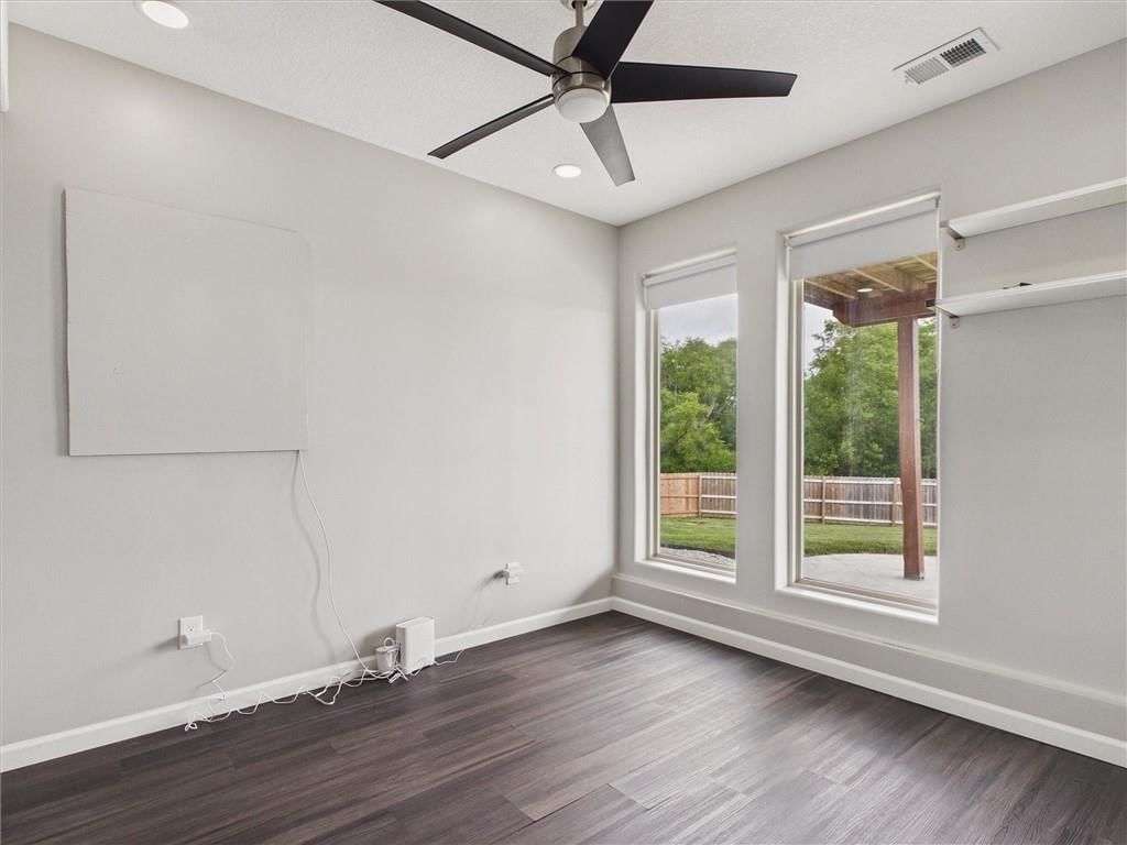 1010 Clayton Drive — photo 35