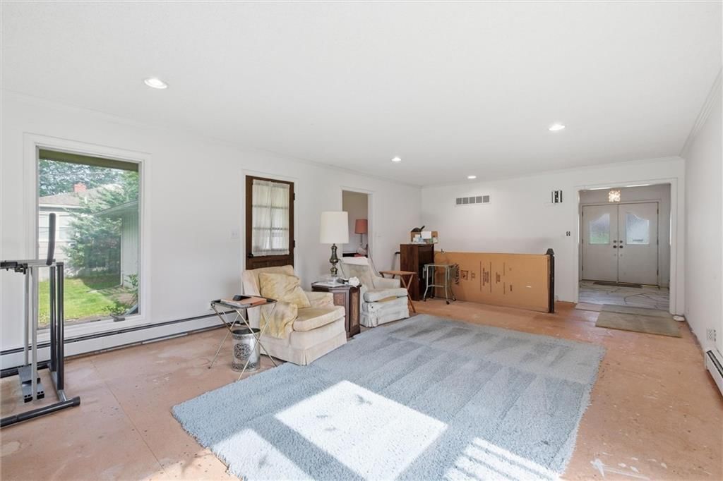 610 E 107th Terrace — photo 11