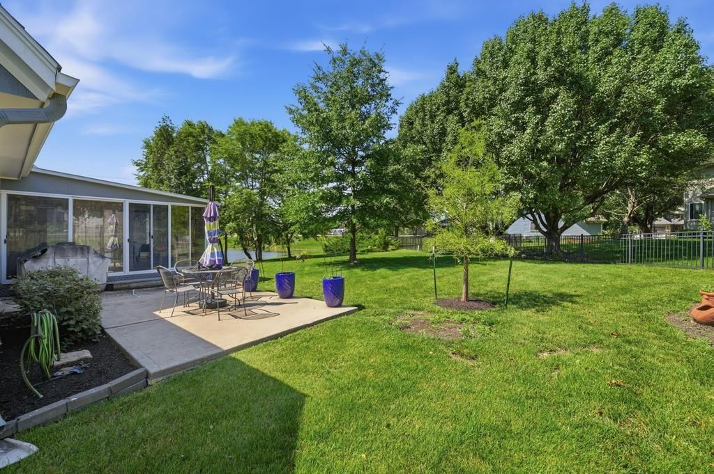 15804 Woodson Street — photo 46