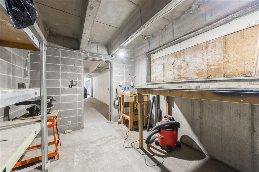 700 E 8TH Street — photo 15