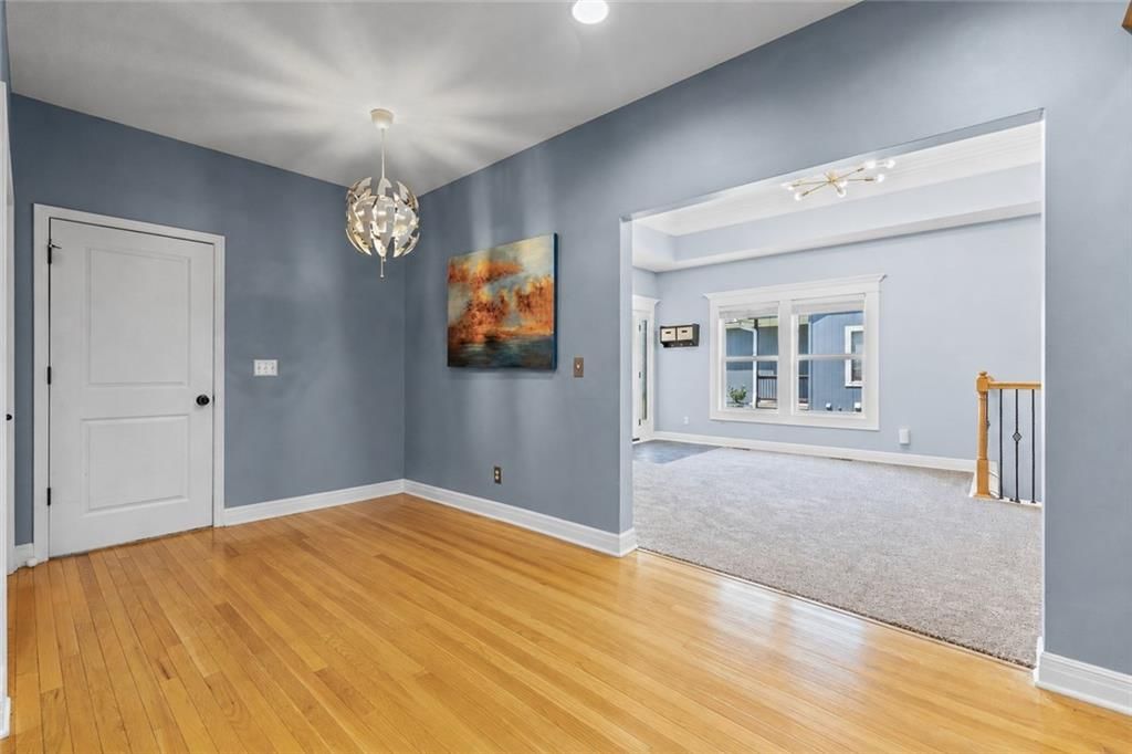 163 Warner Avenue — photo 10