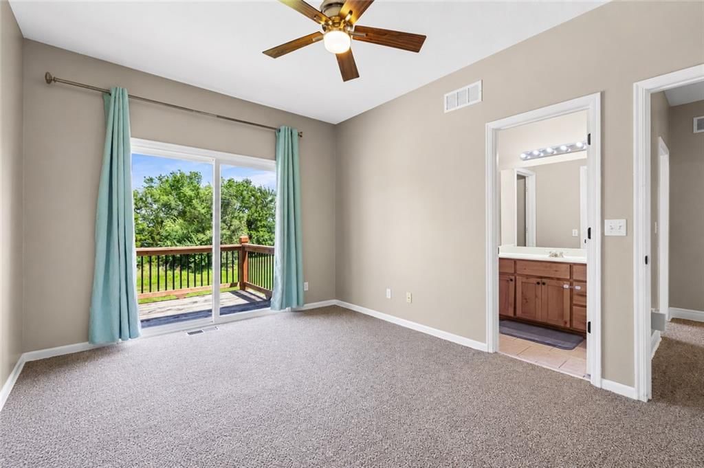 163 Warner Avenue — photo 13