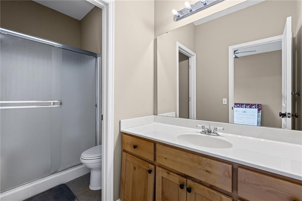 163 Warner Avenue — photo 14