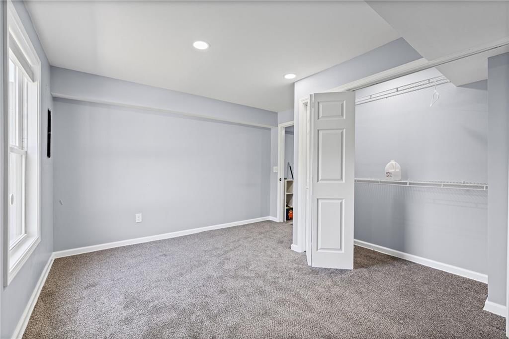 163 Warner Avenue — photo 21