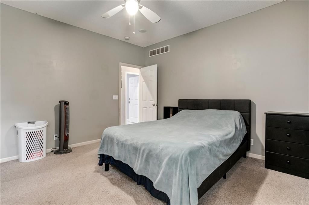 22615 W 76th Terrace — photo 9