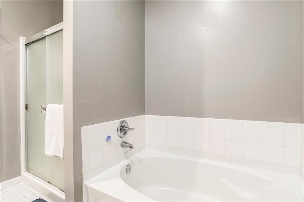22615 W 76th Terrace — photo 11