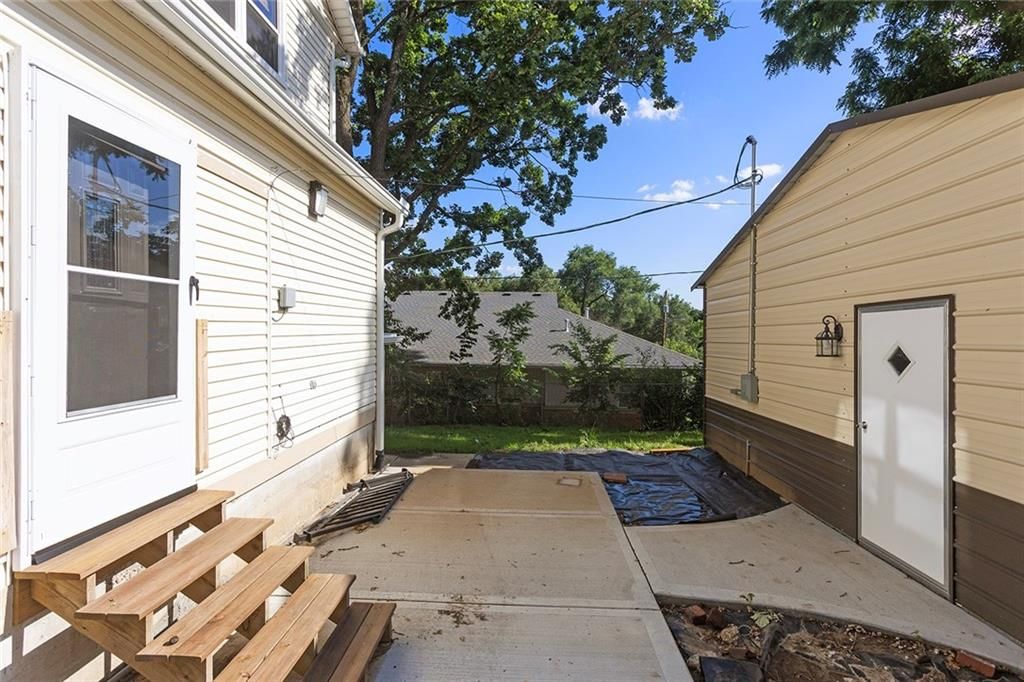 528 N White Avenue — photo 41
