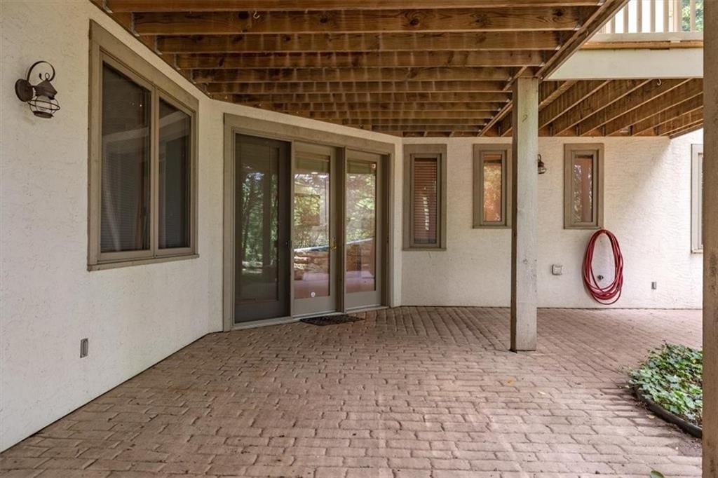 1825 Castle Pine Court — photo 36