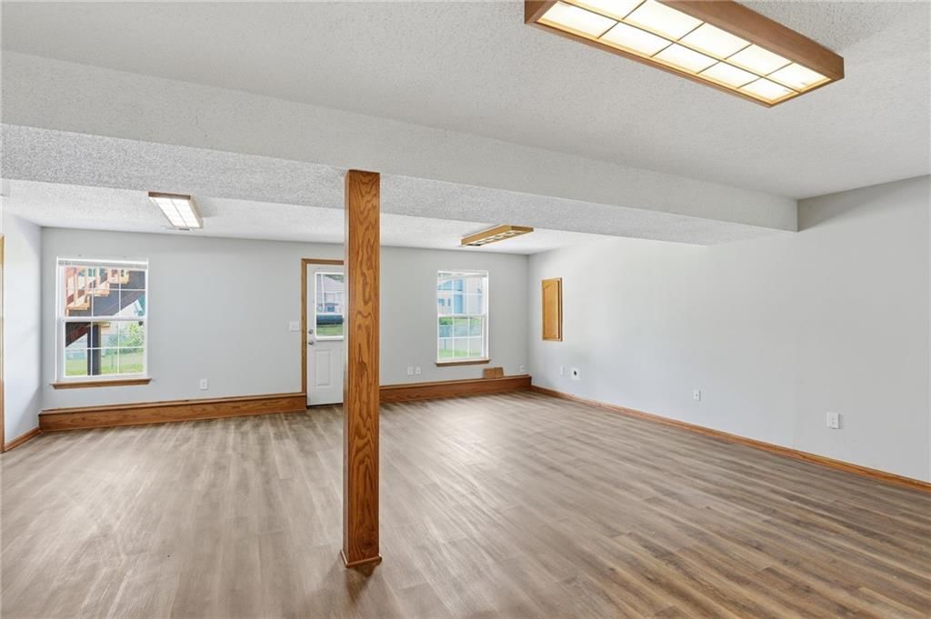 901 SW Foxtail Drive — photo 51