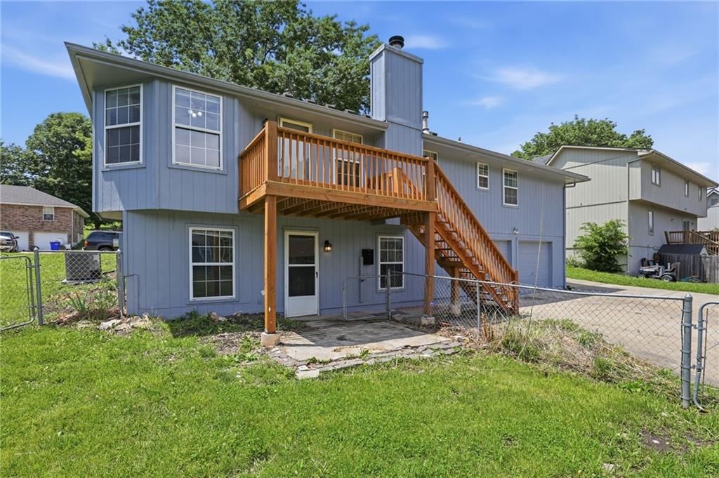 901 SW Foxtail Drive — photo 57