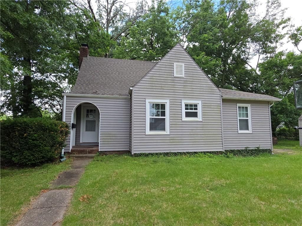 1101 SW Billard Avenue, Topeka, KS