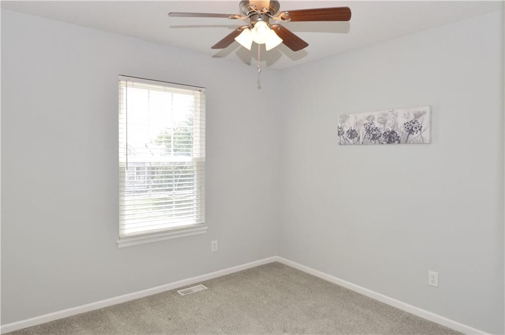 1409 NW NICHOLAS Drive — photo 21