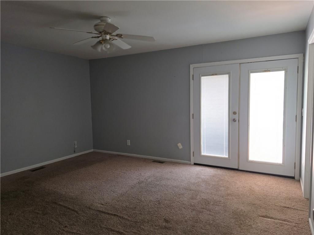 1601 S Maple Street — photo 13