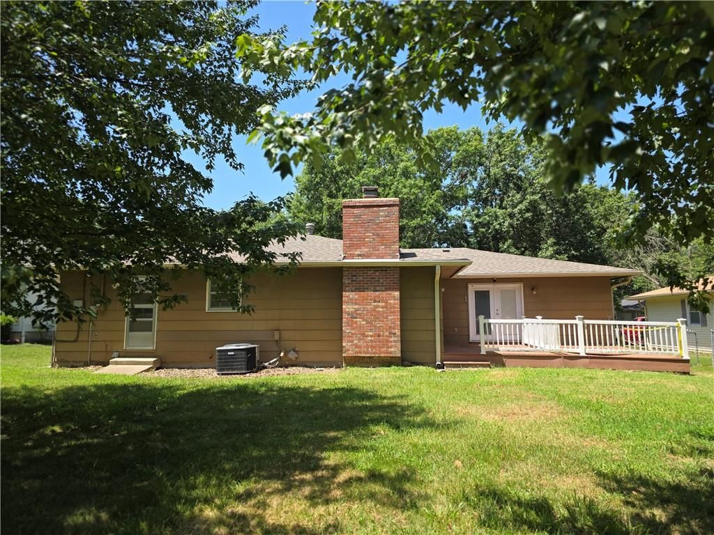 1601 S Maple Street — photo 22