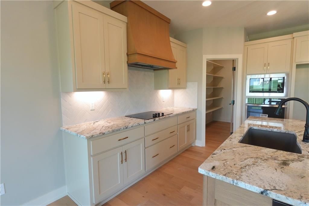 12720 NW Larkspur Lane — photo 5