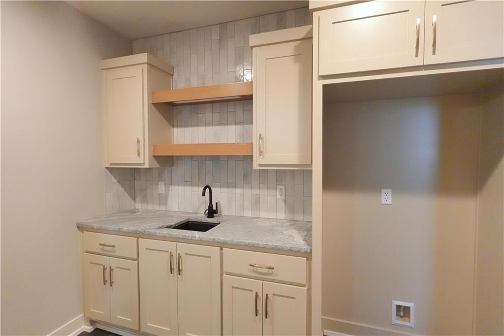 12720 NW Larkspur Lane — photo 21