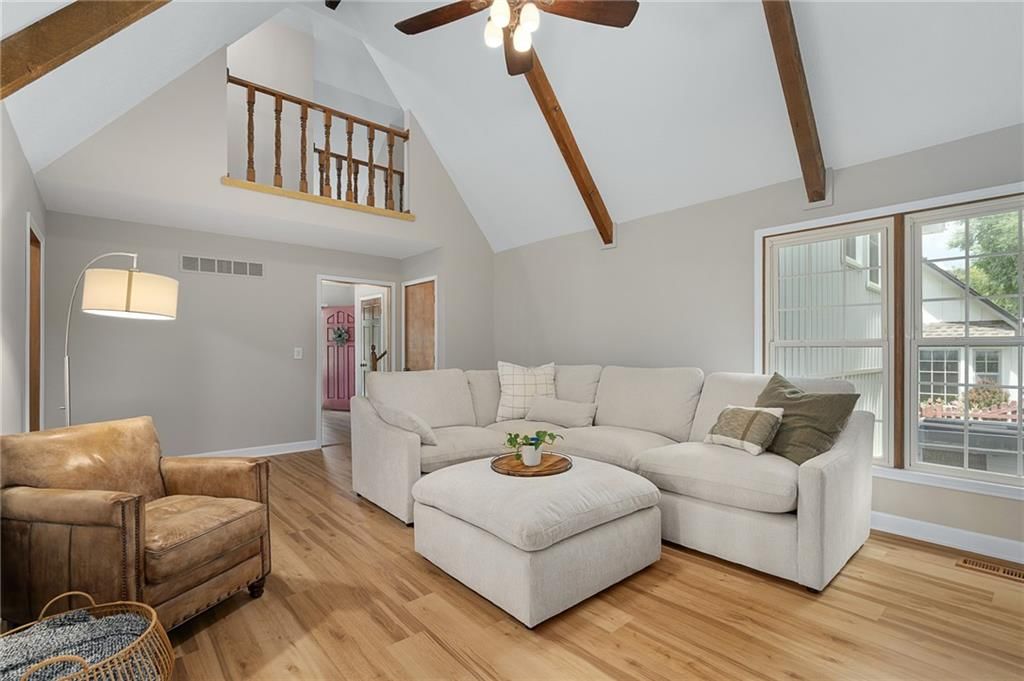 7335 Monrovia Street — photo 4
