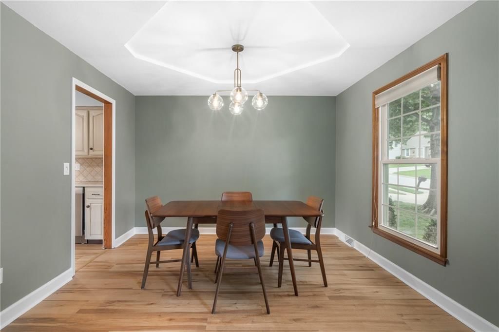 7335 Monrovia Street — photo 12