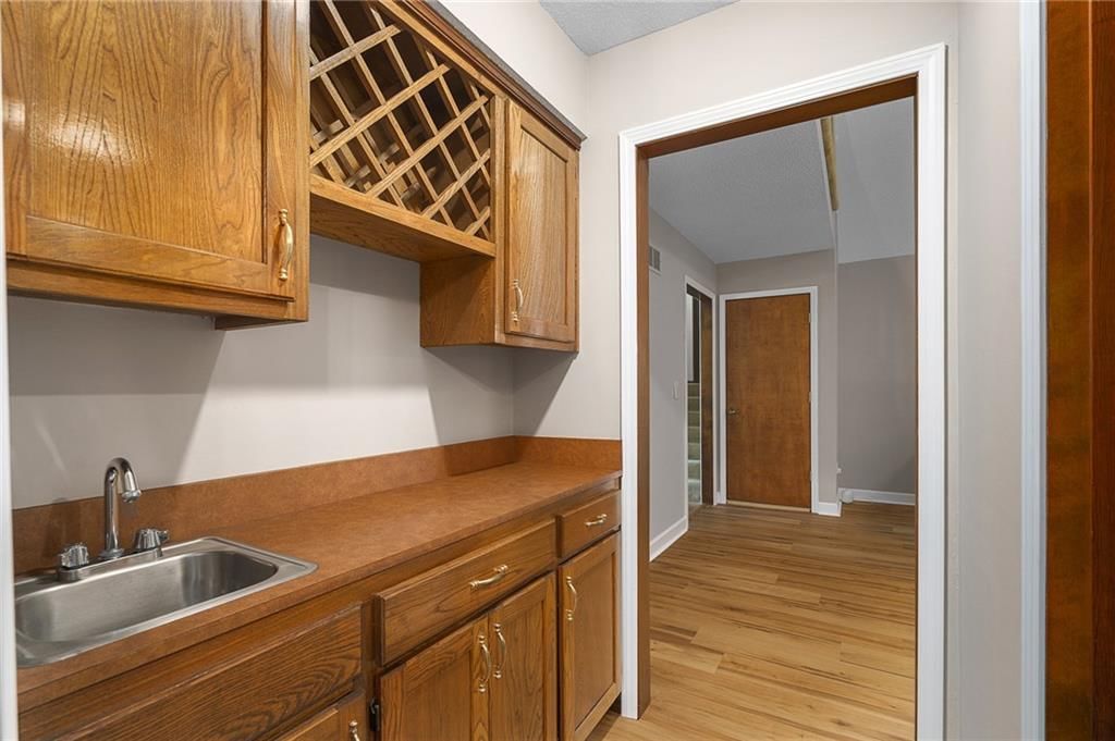 7335 Monrovia Street — photo 19
