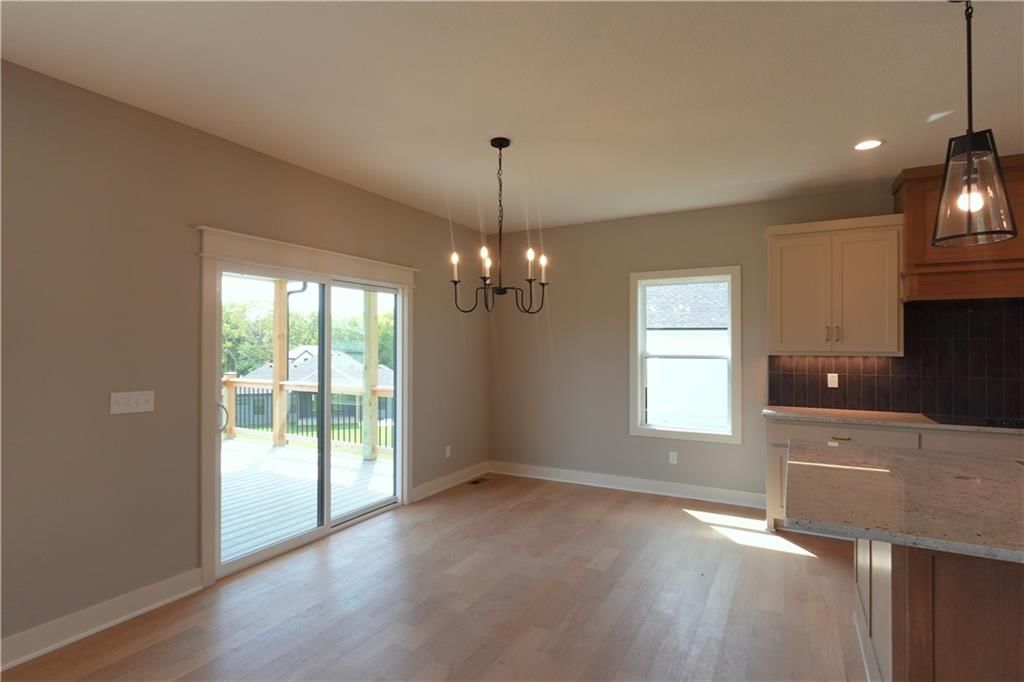 12735 N Champanel Way — photo 6