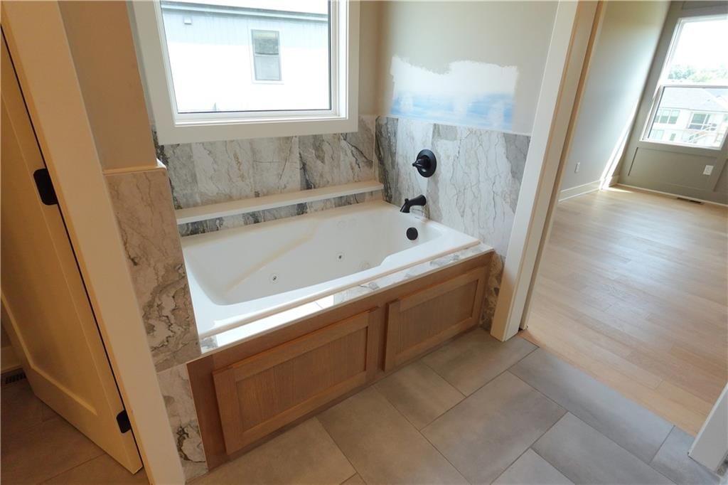 12735 N Champanel Way — photo 14