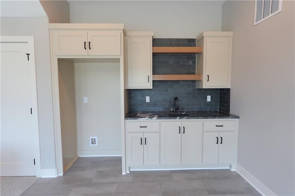 12735 N Champanel Way — photo 18