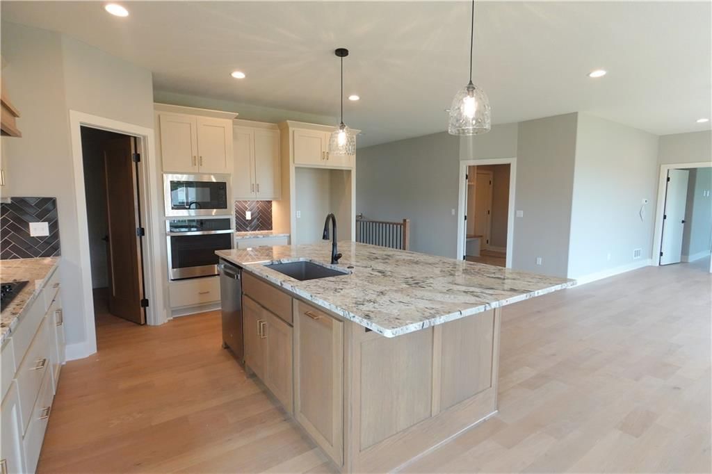 12745 N Champanel Way — photo 6