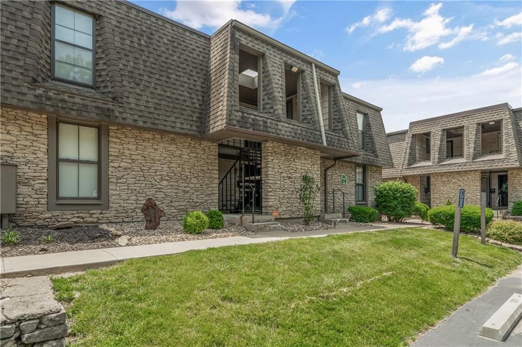 7417 W 102 Court — photo 24