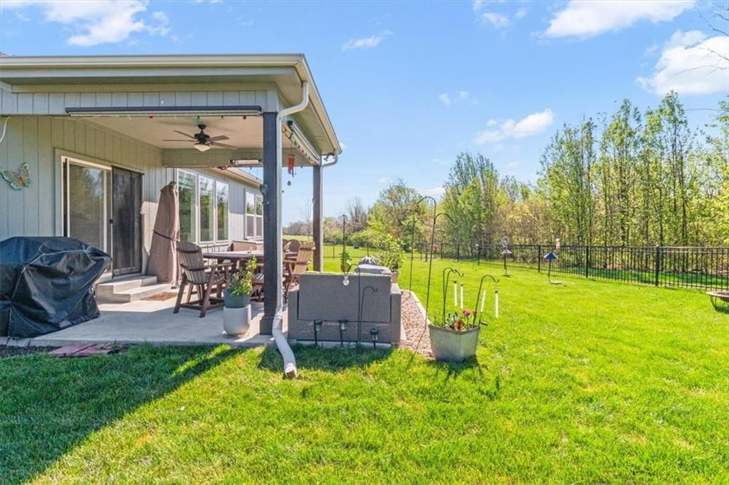 1713 NE Ravenwood Drive — photo 28