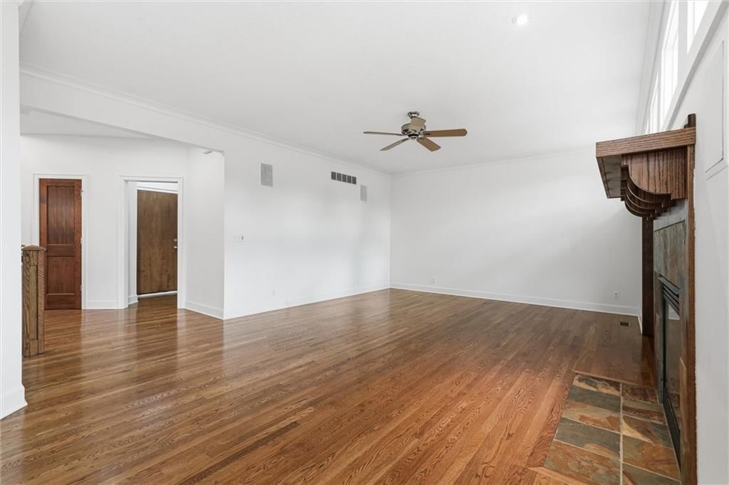 15088 Sherwood Street — photo 7
