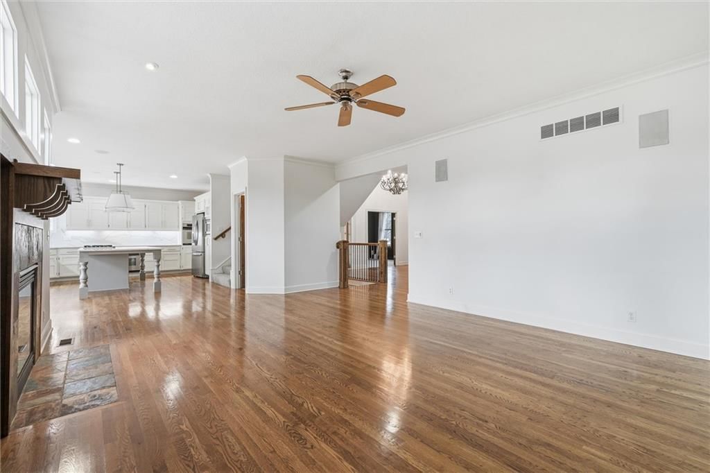 15088 Sherwood Street — photo 8
