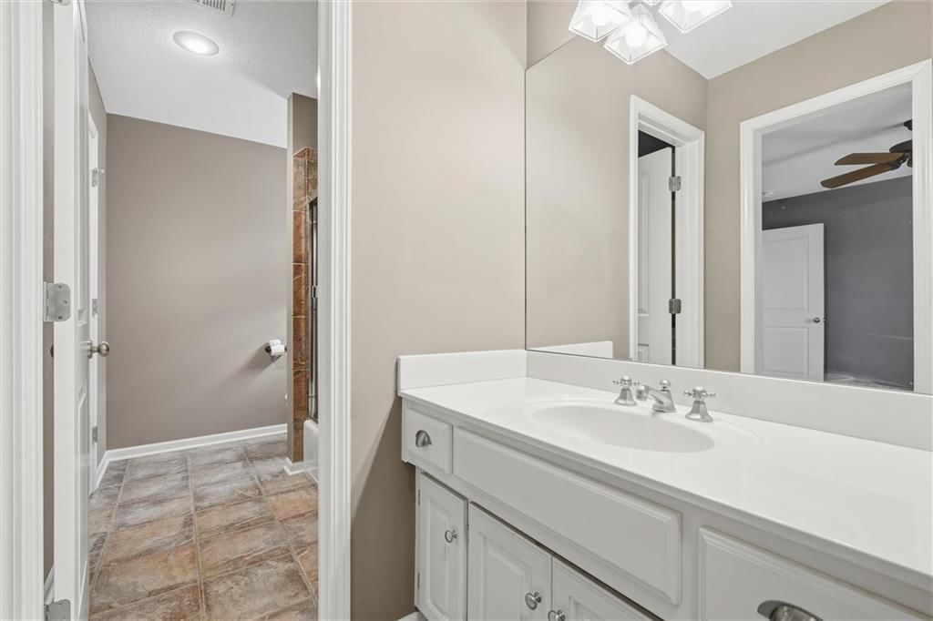 15088 Sherwood Street — photo 30