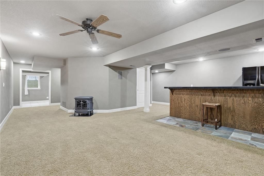 15088 Sherwood Street — photo 37