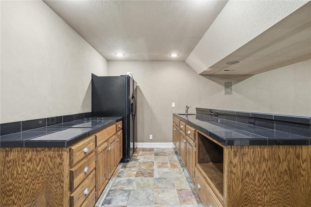 15088 Sherwood Street — photo 39