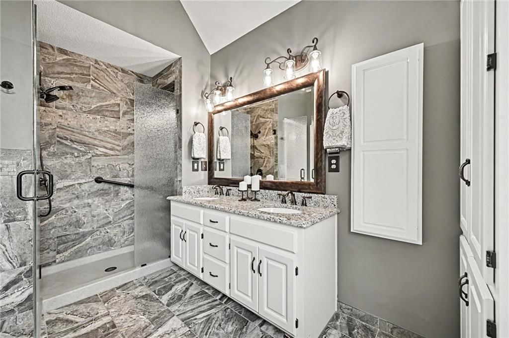 14425 S Blackfeather Street — photo 17