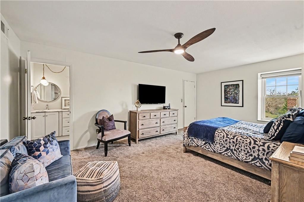 10216 LOCUST Street — photo 14