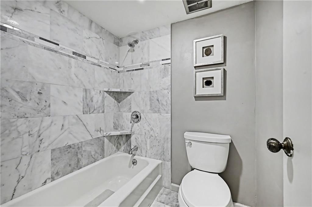 10216 LOCUST Street — photo 20