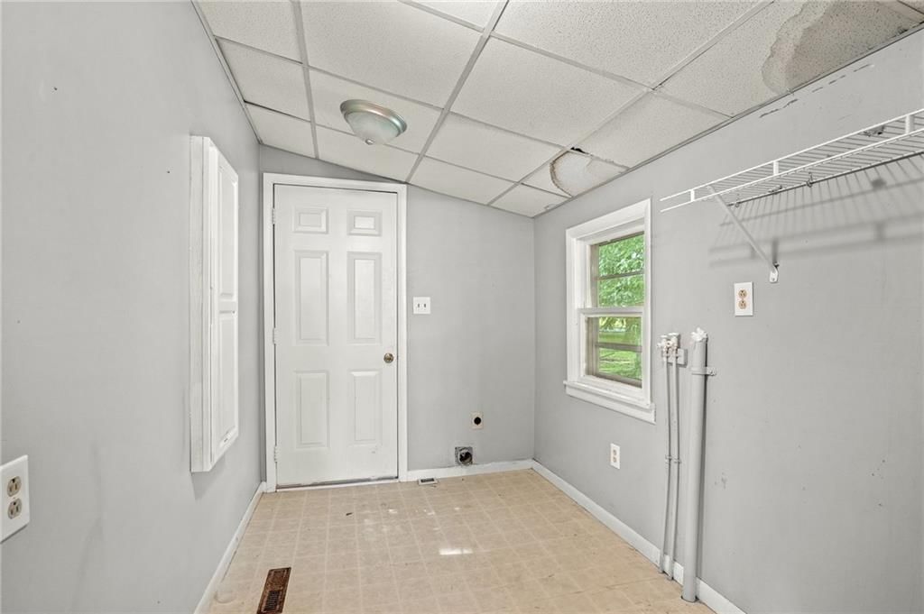 205 S 6th Street — photo 18