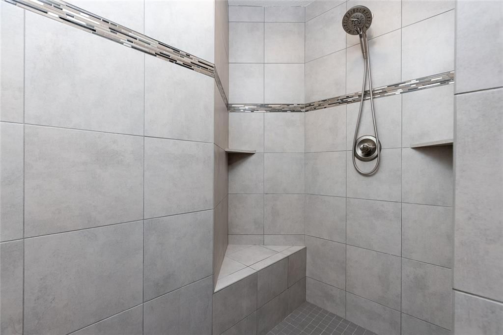 10523 N Randolph Avenue — photo 24